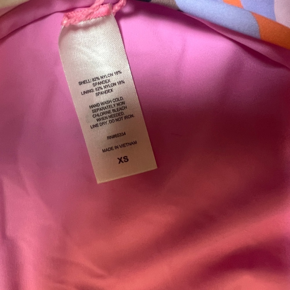 Kikirio XS Multicolor Reversible One-Piece Swimsuit Pink Abstract Racerback New - Picture 6 of 6